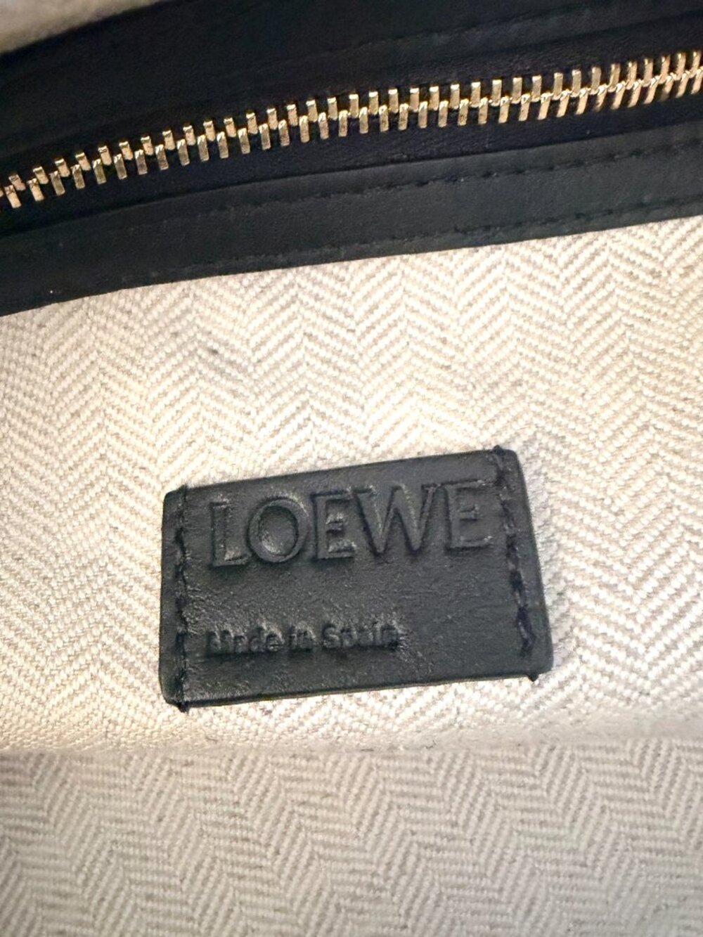 LOEWE XL FLAMENCO CLUTCH/BAG IN NAPA CALFSKIN - Picture 5 of 9